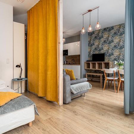 Apartamenty Sun & Snow 19 Dzielnica With Free Parking Varsovia Exterior foto
