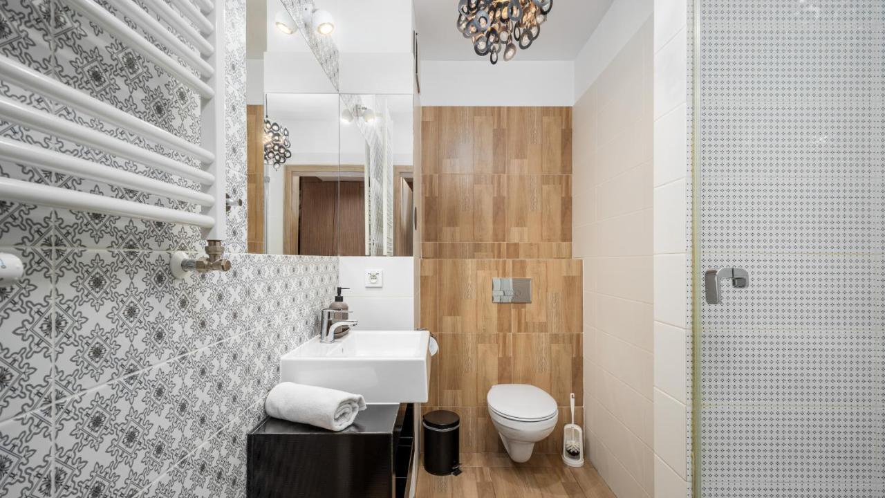 Apartamenty Sun & Snow 19 Dzielnica With Free Parking Varsovia Exterior foto