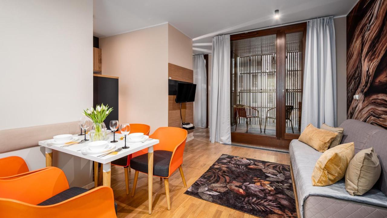 Apartamenty Sun & Snow 19 Dzielnica With Free Parking Varsovia Exterior foto